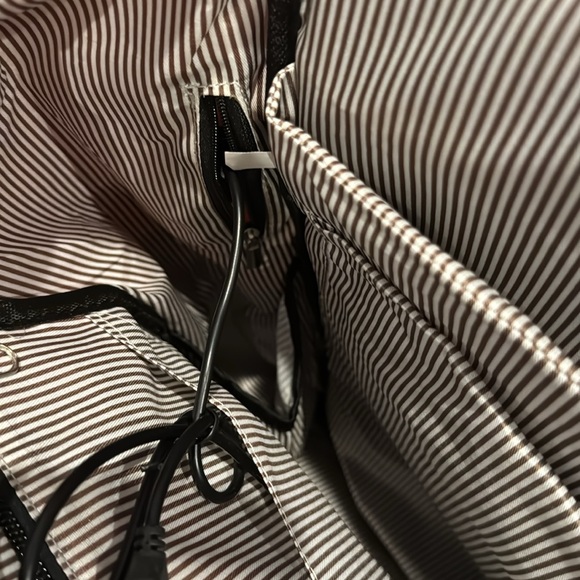 Lovevook pink lavender backpack diaper bag usb charging port - Picture 10 of 10